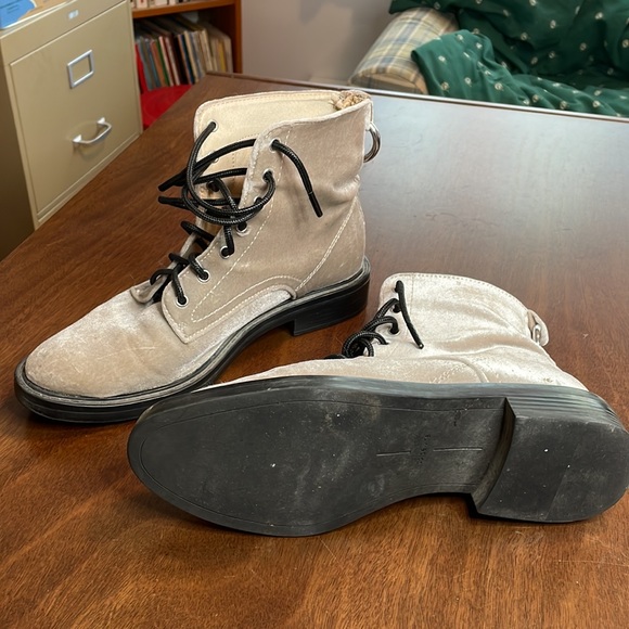 Rare Dolce Vita velvet combat boots - Picture 10 of 14